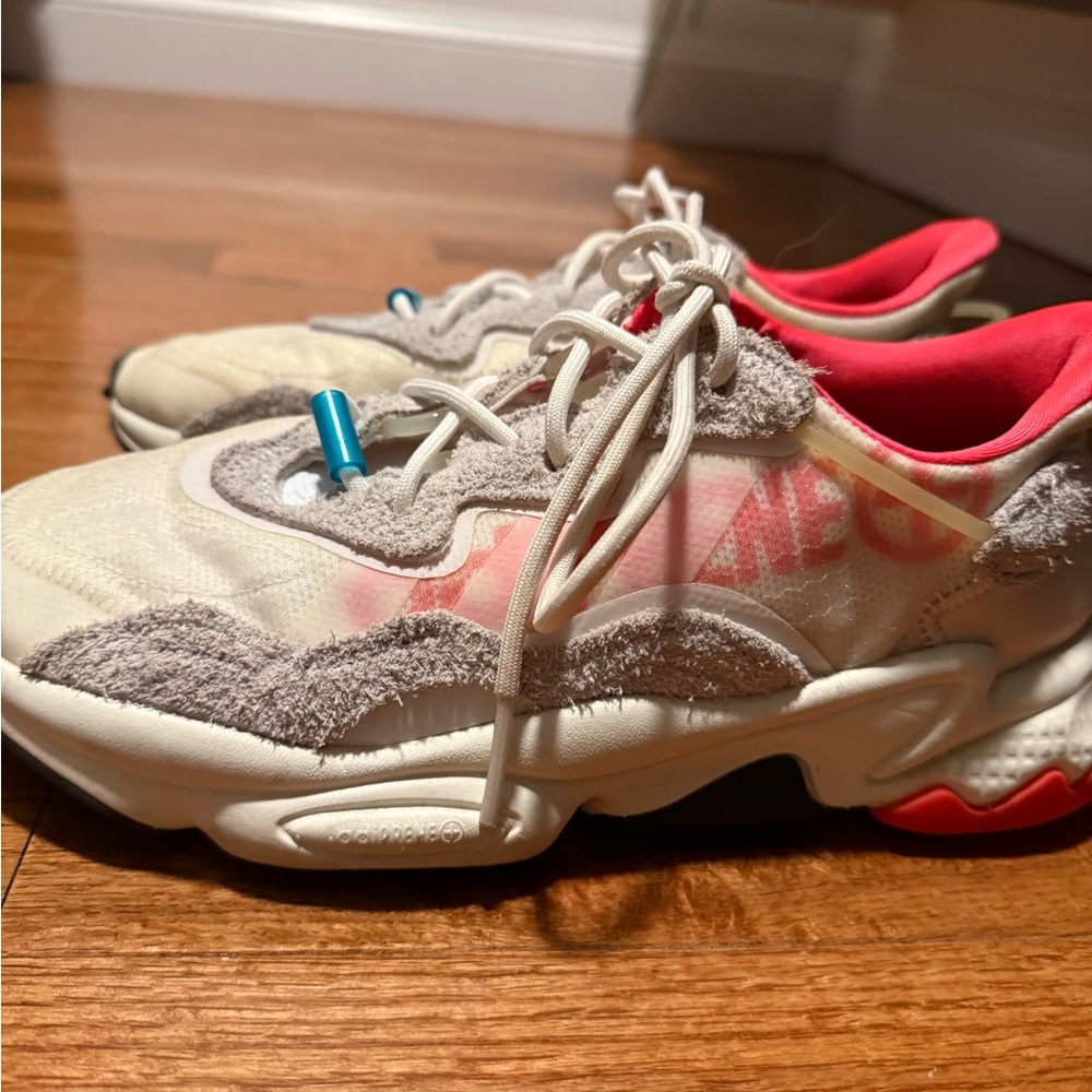 Adidas Ozweegos